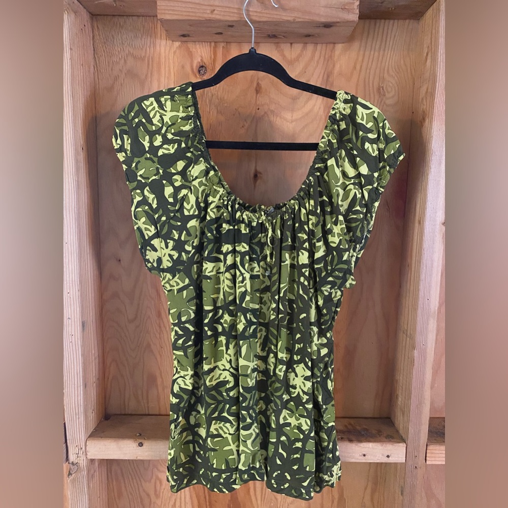 Manuhealii blouse